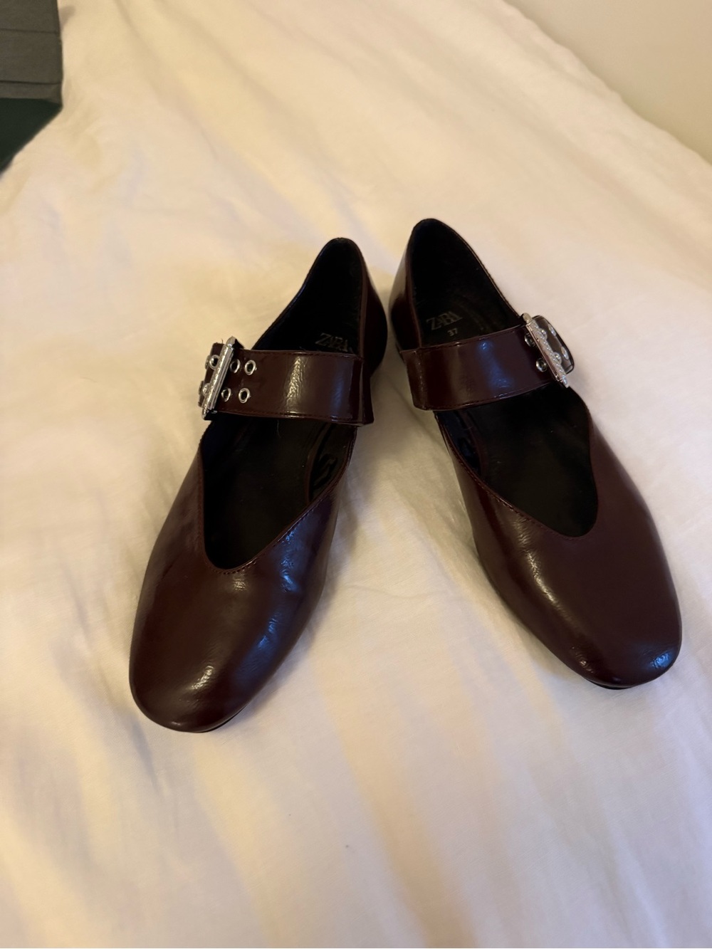 Zara Women's Buckle Strap Flats in Burgundy